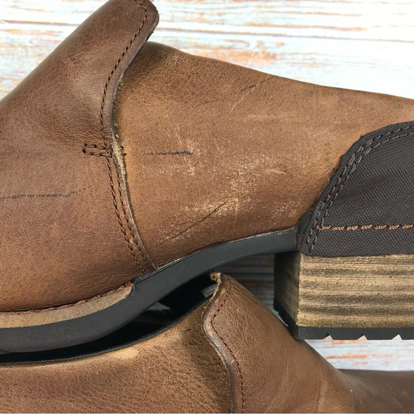 Merrell Shiloh Clogs in Oak Brown leather - Picture 9 of 13